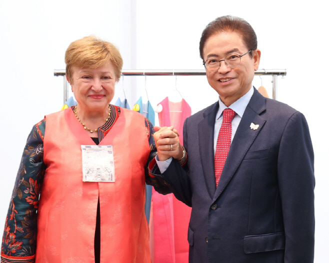 kuk20251031000044.800x.0