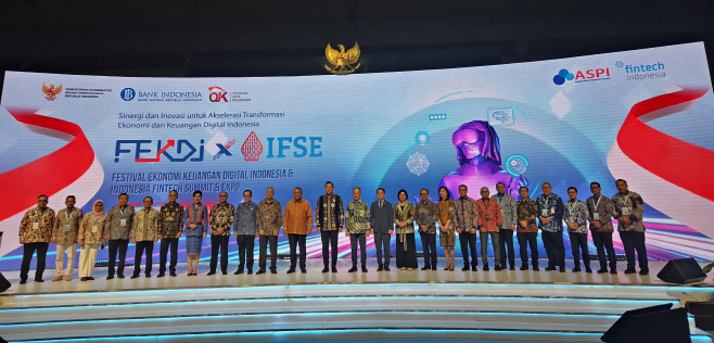 (보도사진) KB국민은행, 한국-인도네시아간 QR결제서비스 최초 시연 성공