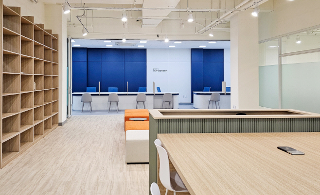 1.시민소통과(의정부시, 우리동네 정책로드맵 ‘의정부2동편’)13-일자리종합지원센터 내부