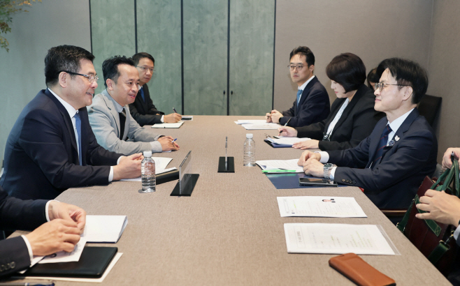 (25.10.31)베트남 산업무역부 장관 면담03