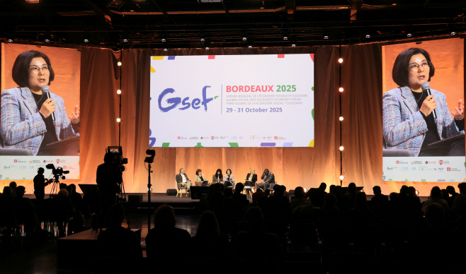 김보라 안성시장, ‘사회연대경제’ 글로벌 비전 공유