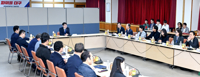 [붙임1] 자문위원회 - 회의 사진