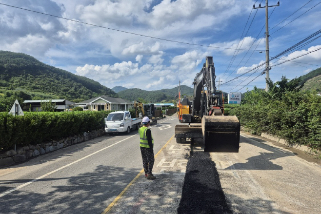 1. 영동군, 농어촌 생활용수 개발사업