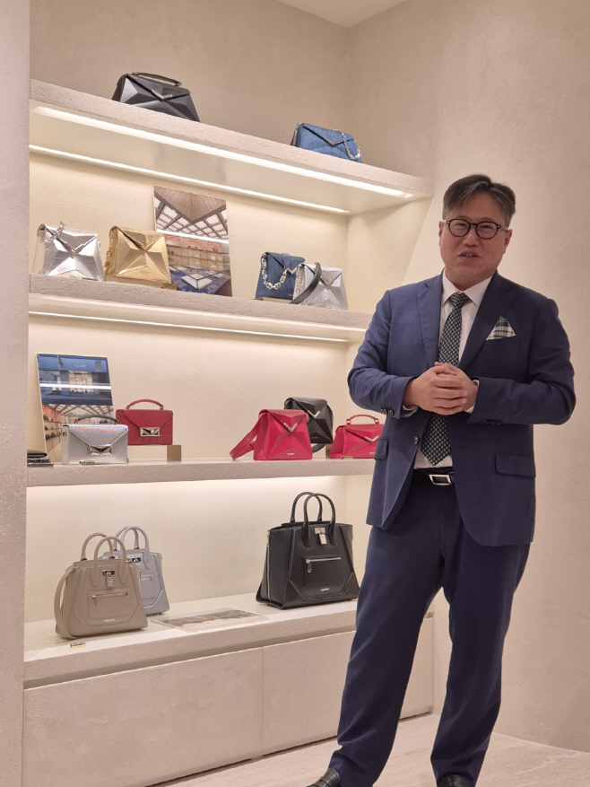 KakaoTalk_20251104_080455562_06