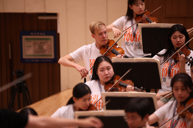 [붙임]_2023_솔라시안_유스_오케스트라_탈린_청년예술가_단원_참여