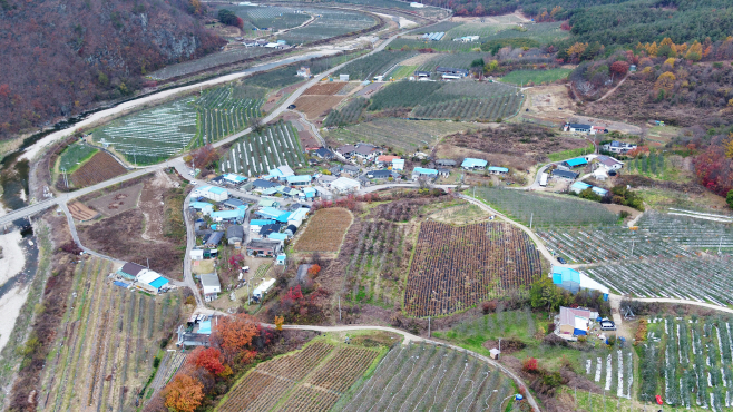 청송군, 과실전문생산단지 기반조성사업 국비 16억 확보) (1)