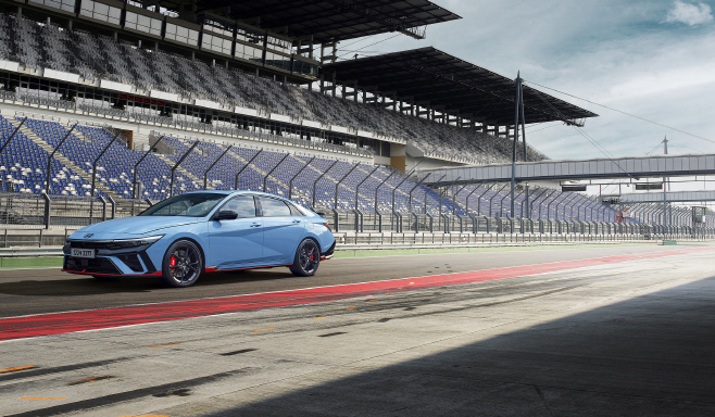 (사진 3) 2026 아반떼 N 외장