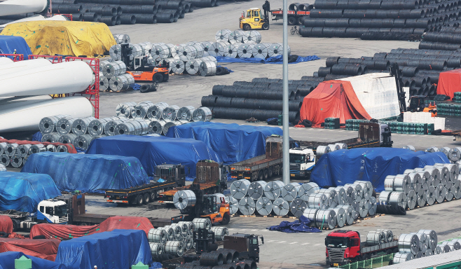 철강 관세는 50% 유지<YONHAP NO-3284>