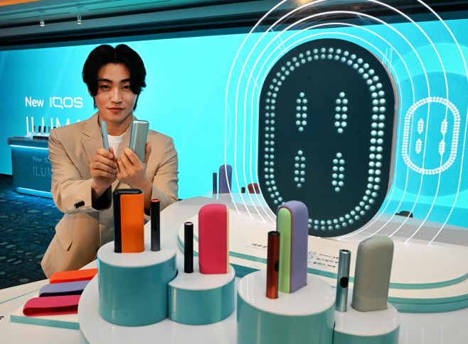 [포토]한국필립모리스, ‘아이코스 일루마 i’ 시리즈 공개…터치스크린·일시정지 기능 추가