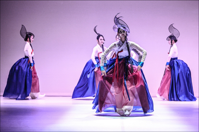 서울시무용단_미메시스_공연사진_세종문화회관 제공 (2)