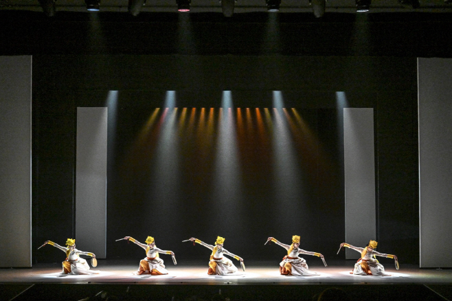 서울시무용단_미메시스_공연사진_세종문화회관 제공 (8)