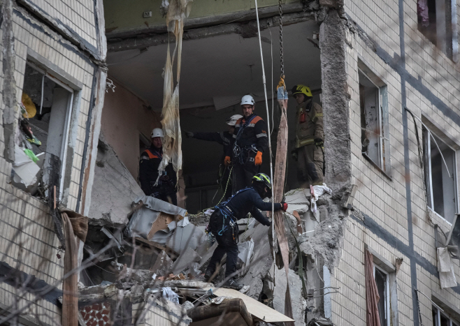 UKRAINE-CRISIS/ATTACK-DNIPRO