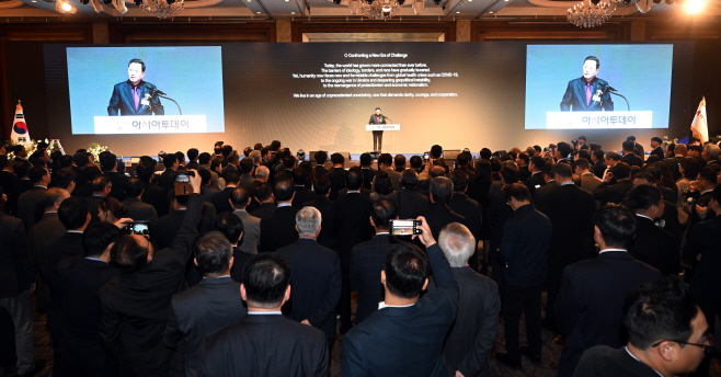 기념사하는 우종순 회장