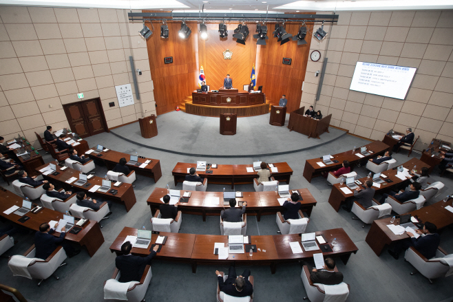 11월 10일-제279회 제2차 정례회 40일간 돌입(최종)