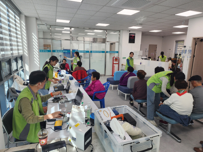 서울아산병원 화현면 의료봉사 보도자료 사진 1