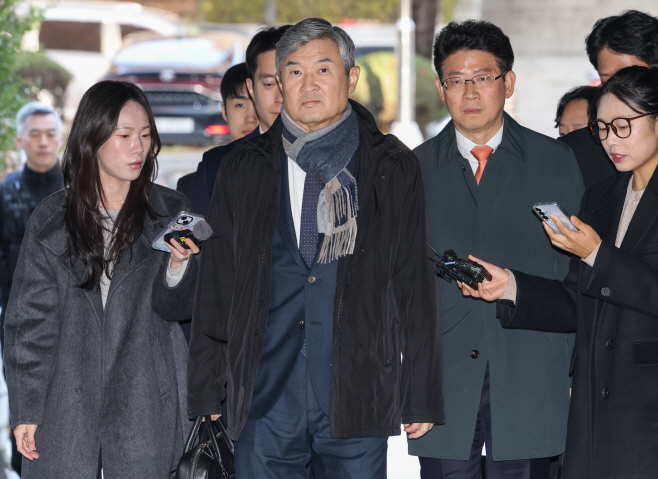 조태용 전 국정원장, 법원 구속영장심사 출석