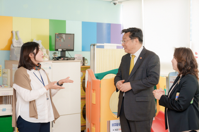 KakaoTalk_20251111_161523870_01