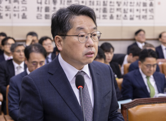 노만석 검찰총장 직무대행 기관 업무 보고