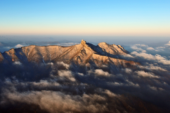 12006_월악산_월악산의 아침_박영기_d