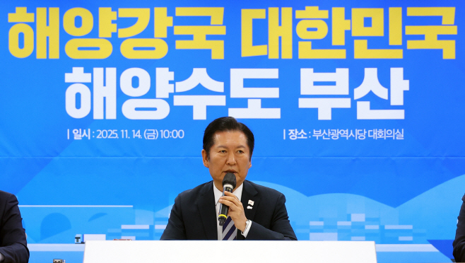 부산 찾은 정청래 대표<YONHAP NO-3676>