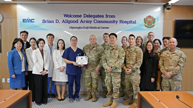 [사진자료]의정부을지대병원, 주한미군 브라이언 올굿 육군병원과 협력 강화 논의