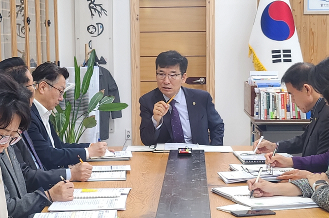 (11. 14. 추가보도자료) 충북교육청, 고3 수능이후 골든타임 3개월을 잡아라 사진