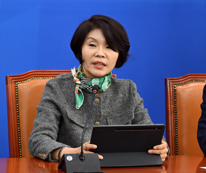 [포토] 발언하는 한정애 정책위의장