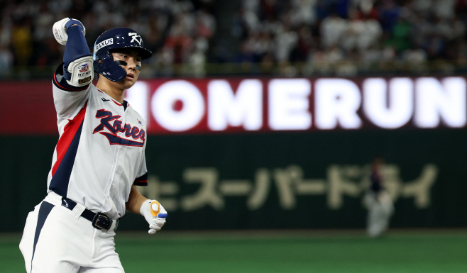 김주원, 동점 솔로홈런