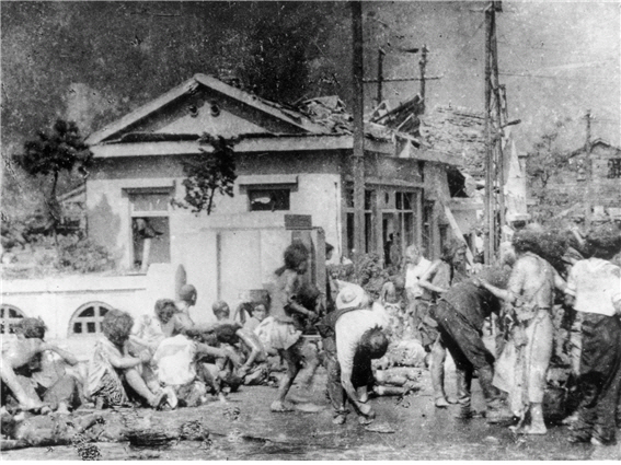 히로시마 원폭 생존자들