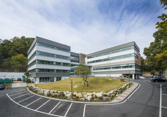 한국석유관리원 외관 본사