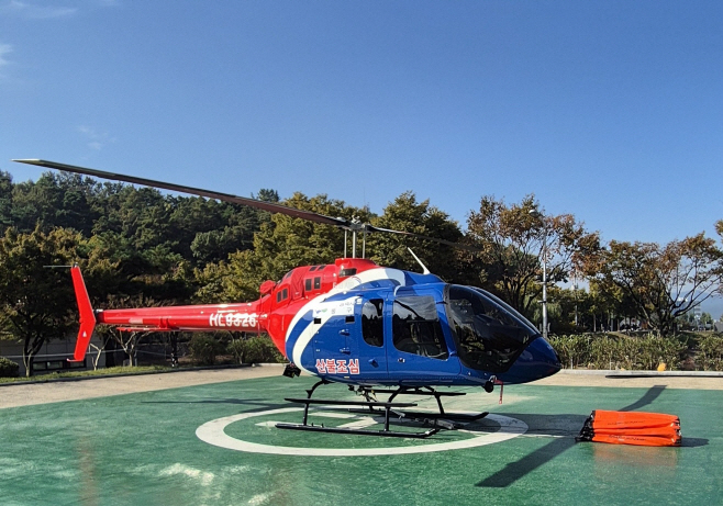 ★★1번 사진자료_bell505 최신형 산불진화헬기 임차(2025.11.17 (3)