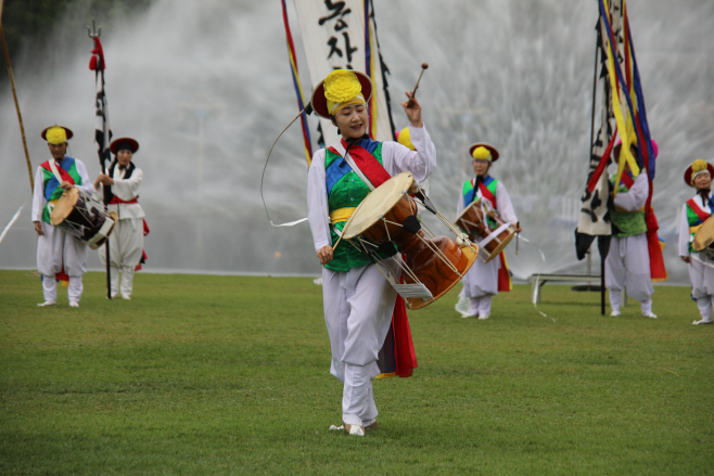 경남무형유산-밀양강변 012