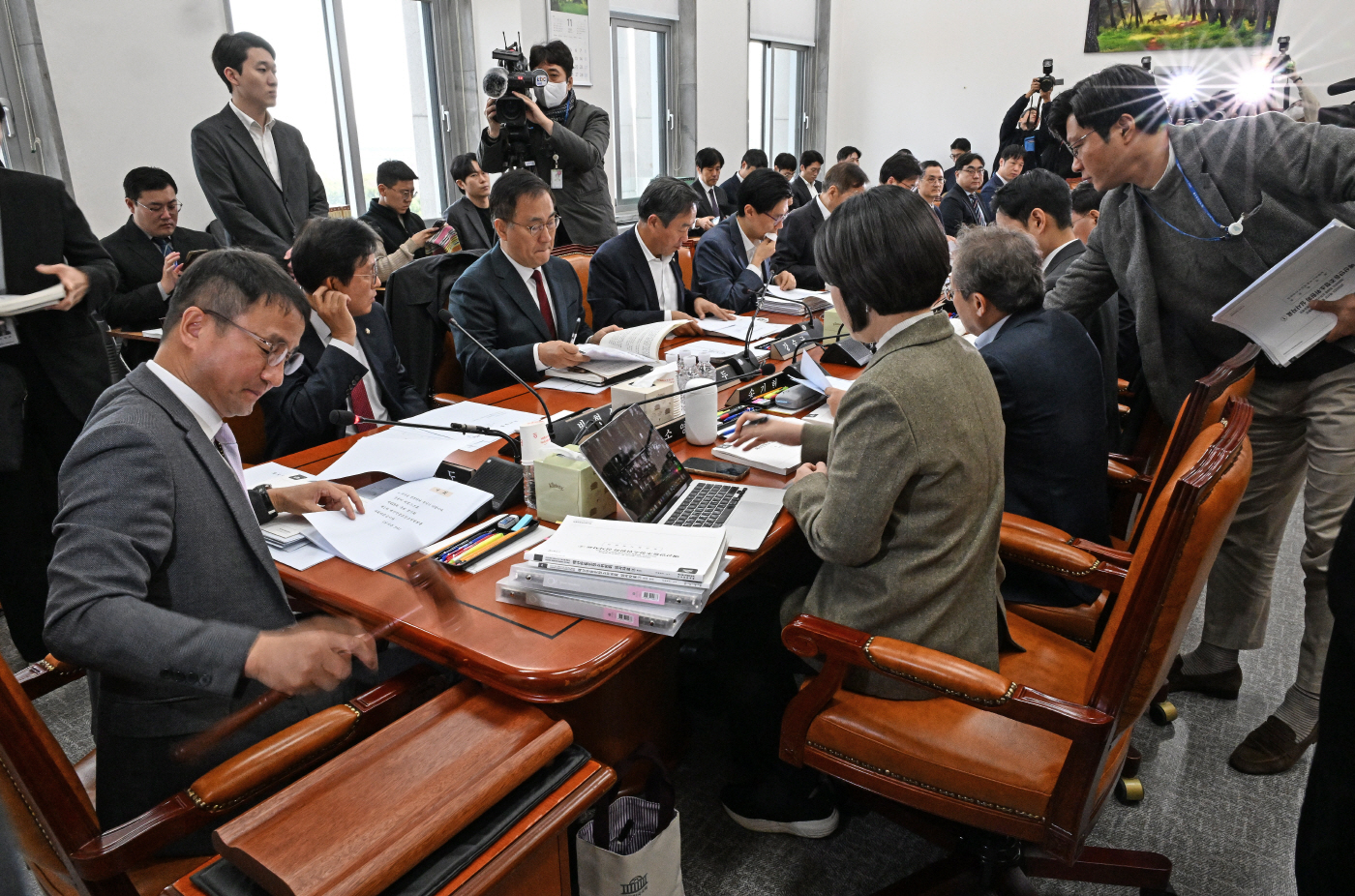 국회, 李 정부 첫 예산안 심사 시작