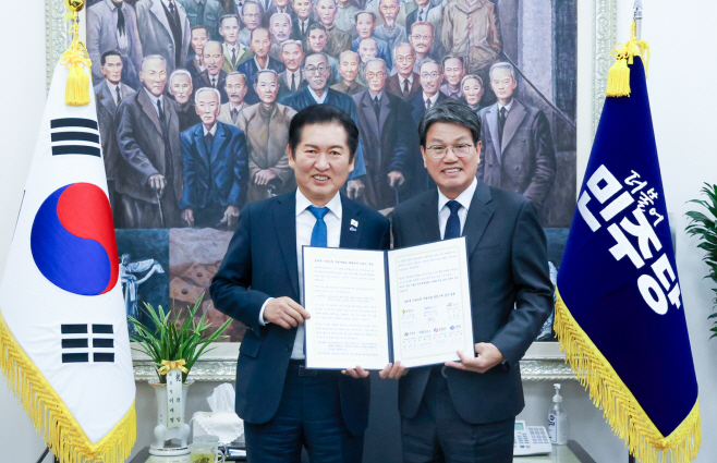 1. 김돈곤 청양군수, 국회 두 번째 방문… “농어촌기본소득 성공 위해 국비 상향은 필수”(1)