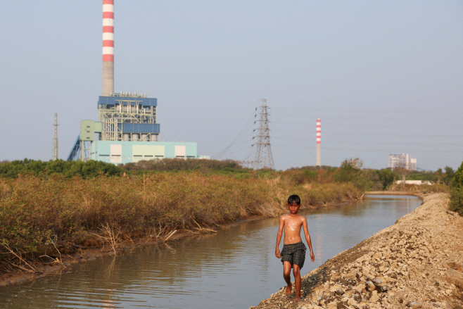 CLIMATE-COP30/INDONESIA-COAL <YONHAP NO-0465> (REUTERS)