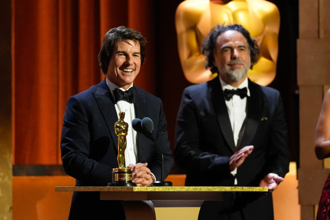 16th Governors ... <YONHAP NO-6081> (Chris Pizzello/Invision/AP)