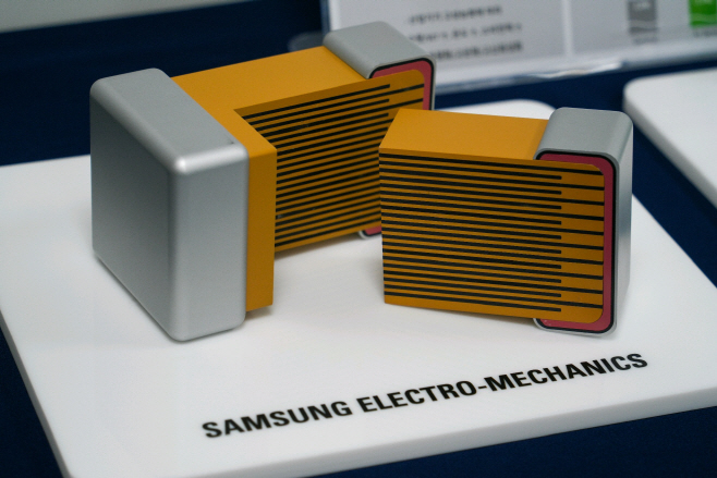 [참고사진]삼성전기 MLCC 목업