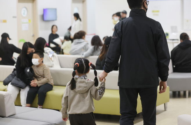 독감 유행<YONHAP NO-3335>