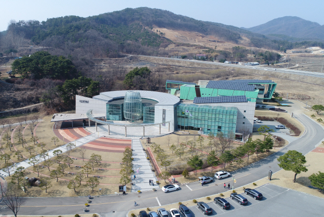 종박물관 전경 사진