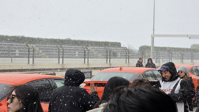 KakaoTalk_20251124_185950607