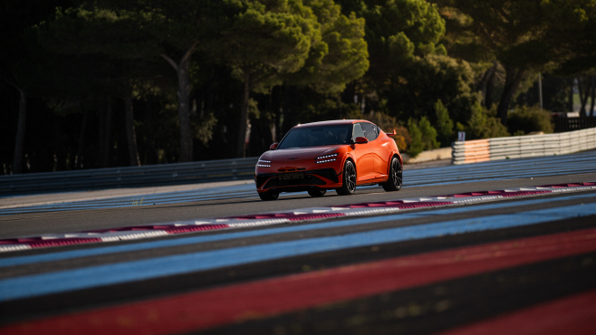 KakaoTalk_20251121_024017730_02