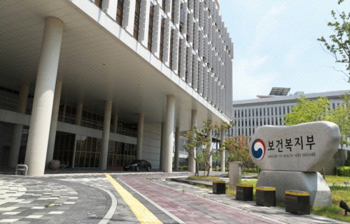 Government to fund malpractice insurance for essential care