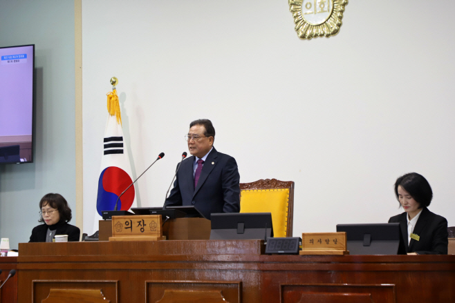 20251125 제316회 정례회 제1차 본회의_이만호 의장