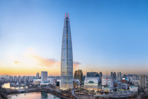 롯데월드타워 전경.
