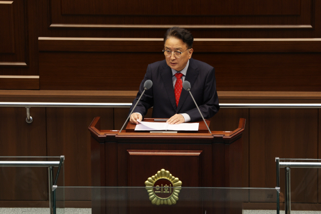 20251126 - 제430회 정례회 제2차 본회의(본회의장 도지사)