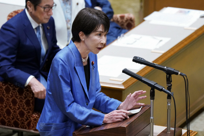 JAPAN-POLITICS <YONHAP NO-3745> (AFP)