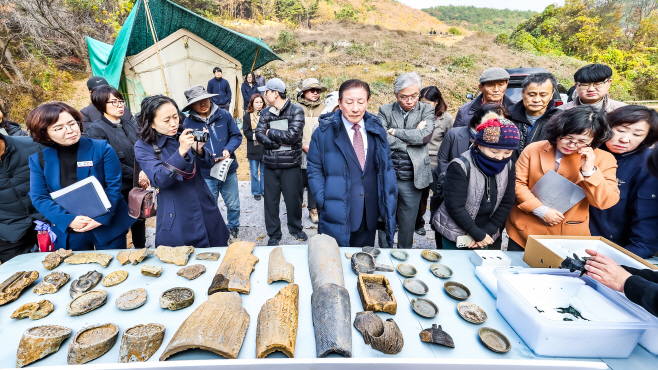 1127 함안 의곡사지  발굴조사 현장공개 사진 ２
