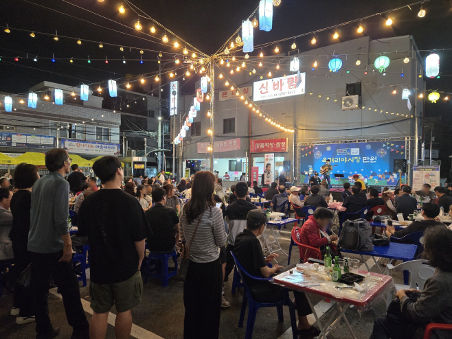 4 육거리야시장 전경