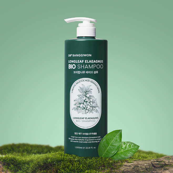 [이미지1] 닥터방기원은 ‘보리밥나무 추출물’을 활용한 기능성 탈모 샴푸를 선보이고 있다.