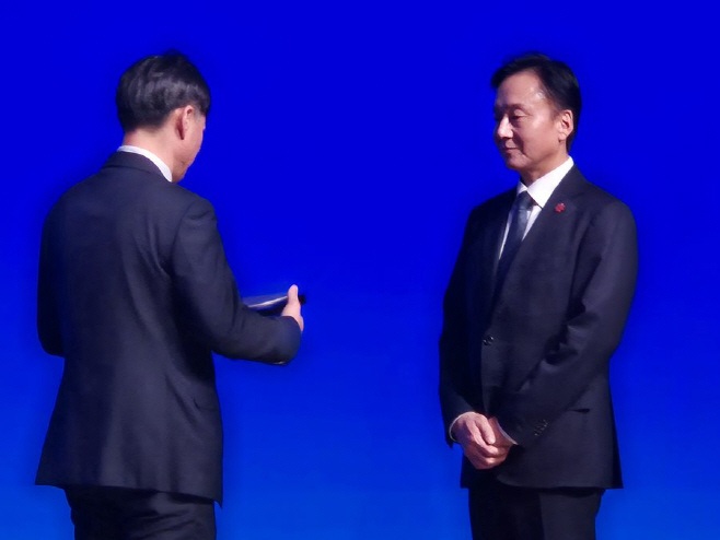 신세계디에프, 고용노동부 주관 ‘일·생활 균형 우수기업’ 선정 (2)